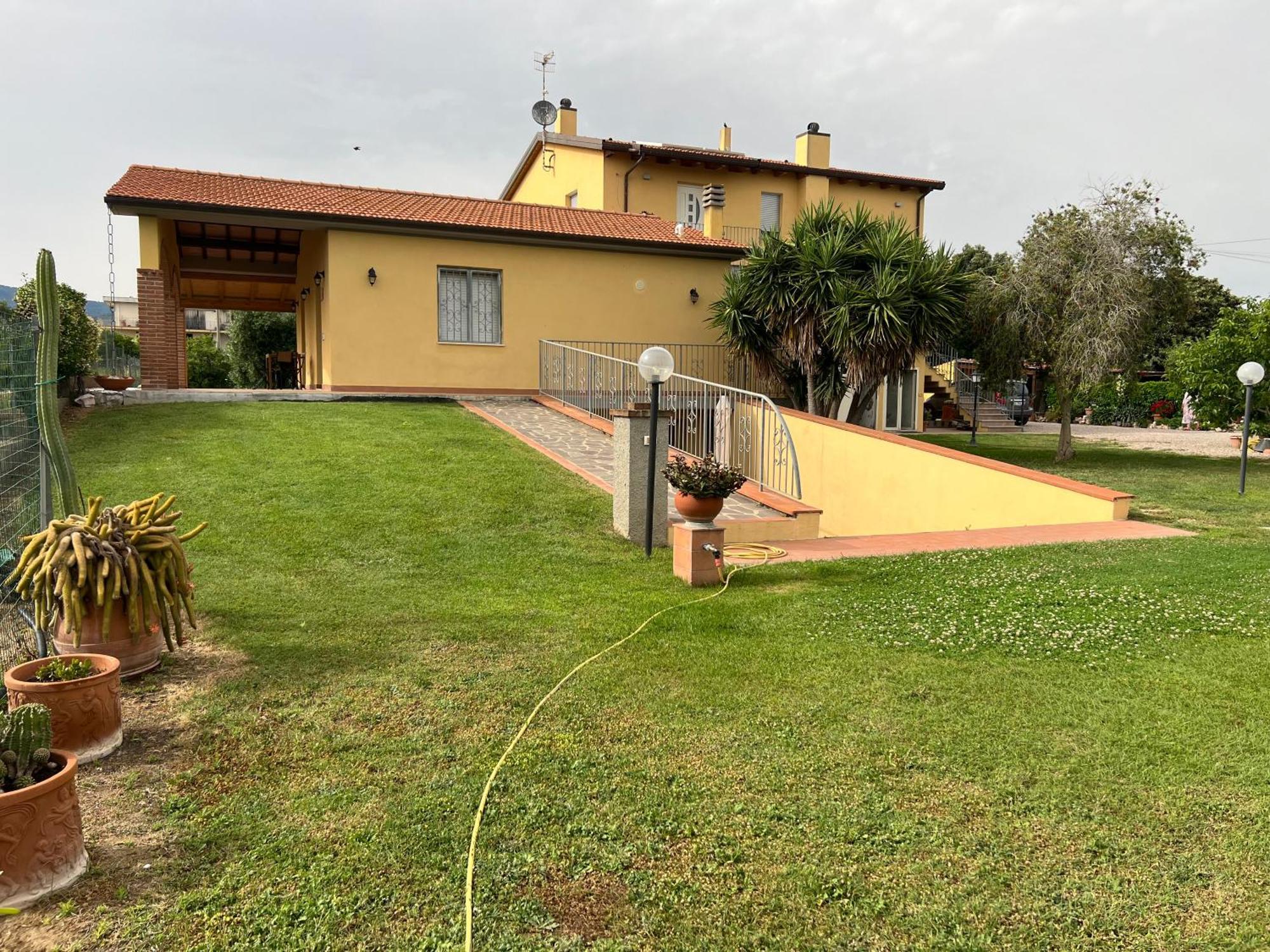 Agriturismo Il Giardino Degli Olivi Appartamenti Castiglione della Pescaia Exterior foto